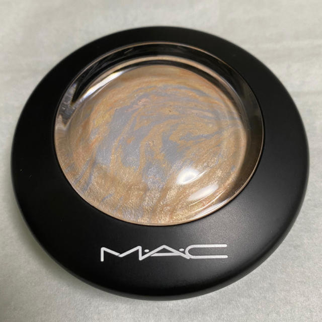 MAC(マック)のMAC ハイライト　ライトスカペード コスメ/美容のベースメイク/化粧品(その他)の商品写真