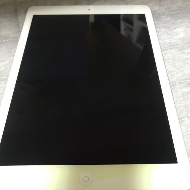 iPad air 64GB wifiモデル