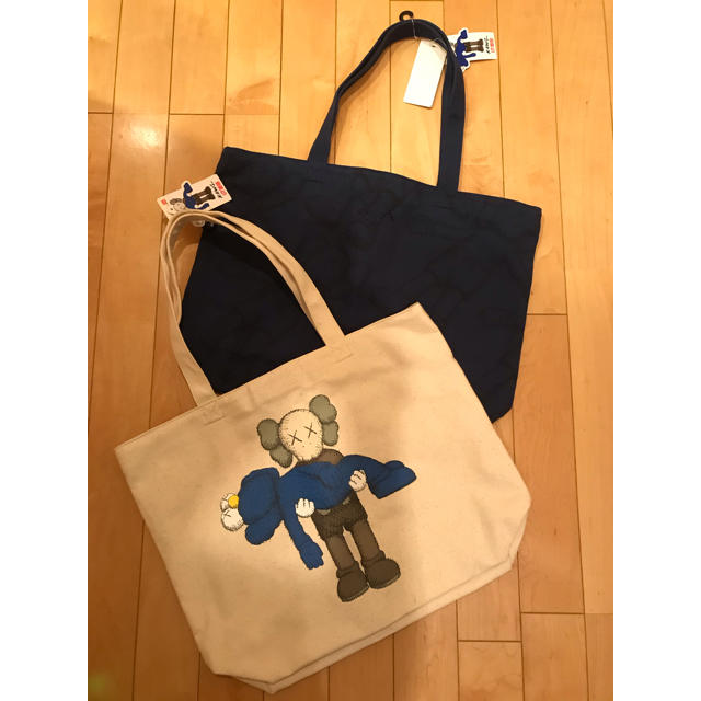 カウズ KAWS トートバッグ ノベルティ ユニクロ UNIQLO - トートバッグ