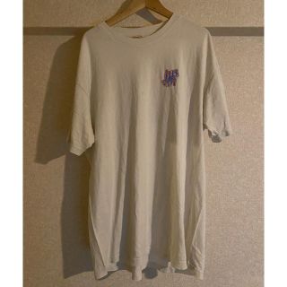 アンディフィーテッド(UNDEFEATED)のundefeated  tシャツ　xl(Tシャツ/カットソー(半袖/袖なし))