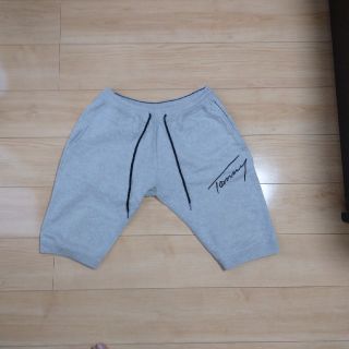 トミー(TOMMY)のTOMMY ハーフパンツ(ショートパンツ)