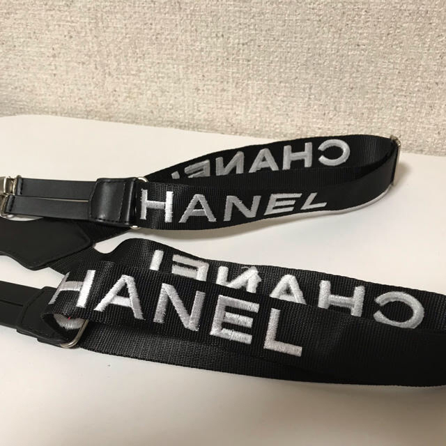 ファッション小物CHANEL サスペンダー