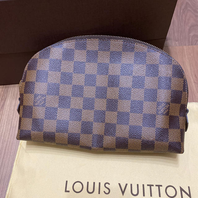 LOUIS VUITTON(ルイヴィトン)のダミエ　ポーチ レディースのファッション小物(ポーチ)の商品写真