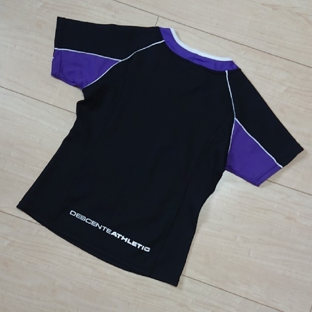 DESCENTE(デサント)のDESCENTE バレー Tシャツ スポーツ/アウトドアのスポーツ/アウトドア その他(バレーボール)の商品写真