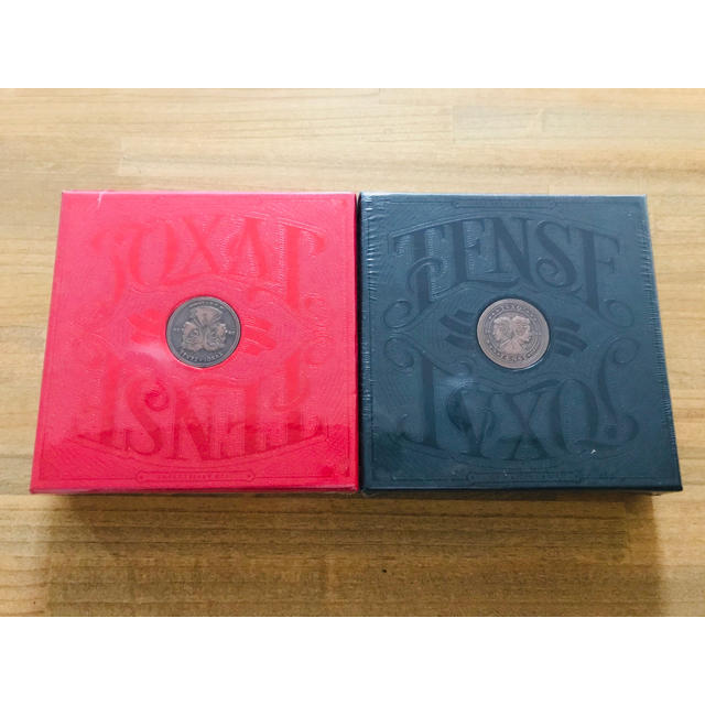 東方神起(トウホウシンキ)の赤黒2枚☆東方神起 TVXQ CD TENSE 韓国盤 アルバム 7集 エンタメ/ホビーのCD(K-POP/アジア)の商品写真