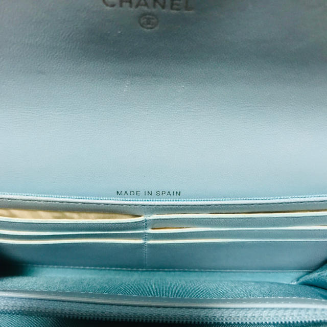 CHANEL(シャネル)のシャネル　長財布 レディースのファッション小物(財布)の商品写真