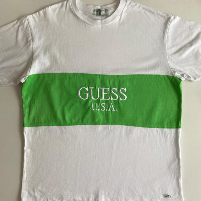 GUESS(ゲス)の2019ゲスグリーンほぼ新品＊Tシャツ メンズのトップス(Tシャツ/カットソー(半袖/袖なし))の商品写真