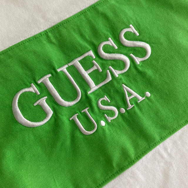 GUESS(ゲス)の2019ゲスグリーンほぼ新品＊Tシャツ メンズのトップス(Tシャツ/カットソー(半袖/袖なし))の商品写真