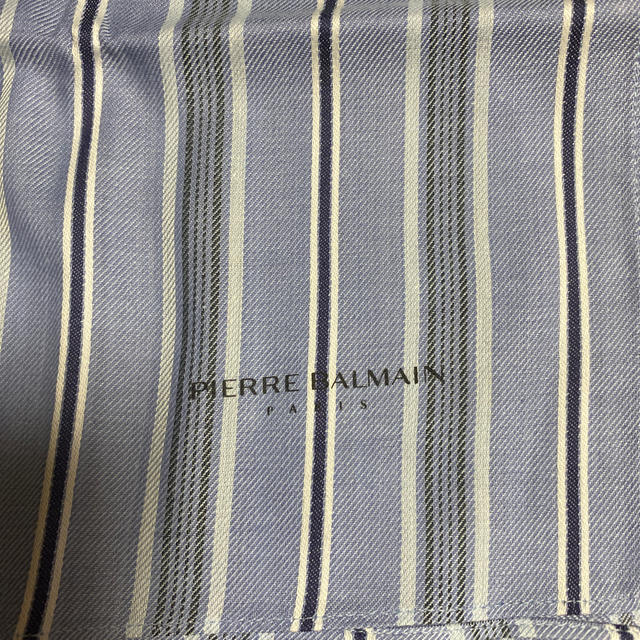 BALMAIN(バルマン)のピエールバルマン　ハンカチ　未使用 レディースのファッション小物(ハンカチ)の商品写真