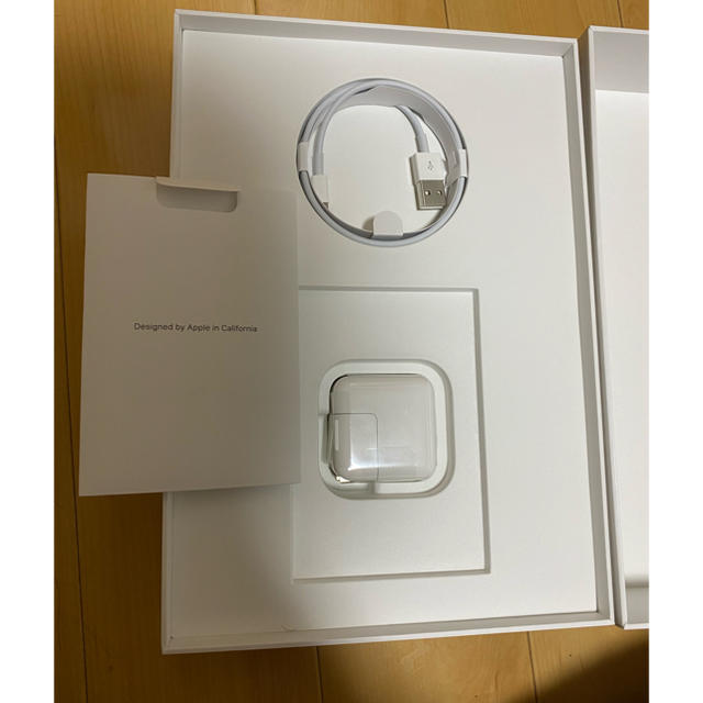 iPad(アイパッド)のiPad 第7世代 スマホ/家電/カメラのPC/タブレット(タブレット)の商品写真