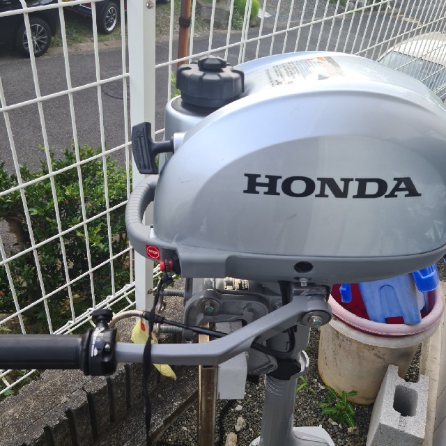 ホンダ船外機 2馬力 BF2DH HONDA