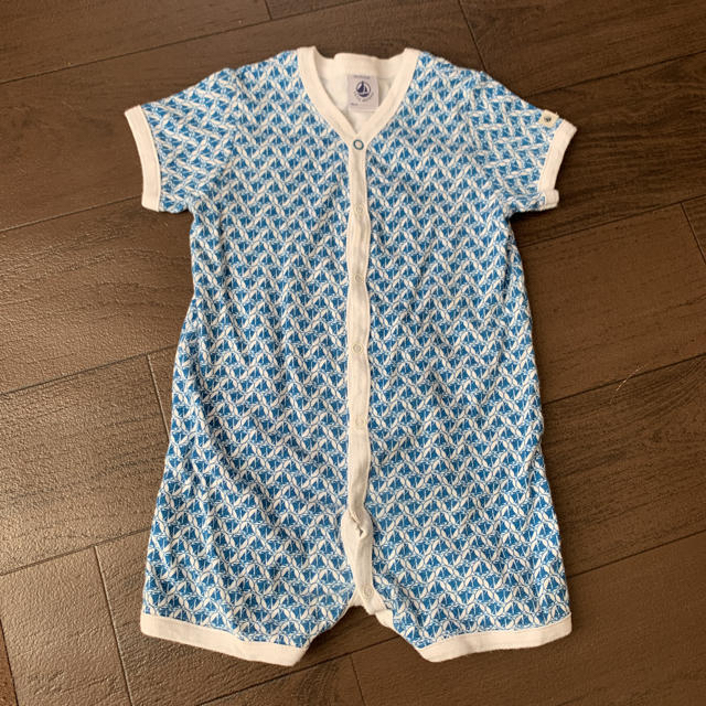 PETIT BATEAU(プチバトー)のプチバトー　ロンパース  ゆこちん0106さま専用 キッズ/ベビー/マタニティのベビー服(~85cm)(ロンパース)の商品写真