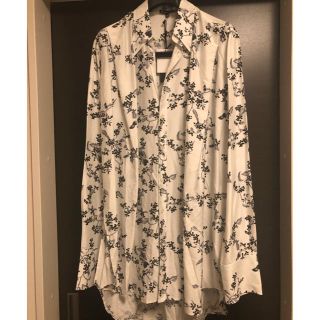 アンドゥムルメステール(Ann Demeulemeester)のann demeulemeester   花柄　シャツ　一時的に値下げ中(シャツ)