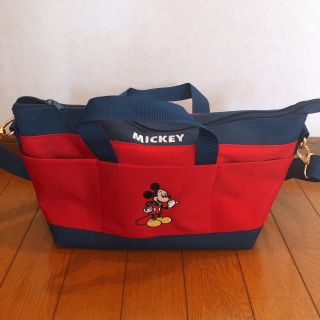 ディズニー(Disney)の【美品】ディズニーストア カメラバッグ ミッキー(ケース/バッグ)