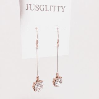 ジャスグリッティー(JUSGLITTY)のビジューゆらりんピアス♡(ピアス)