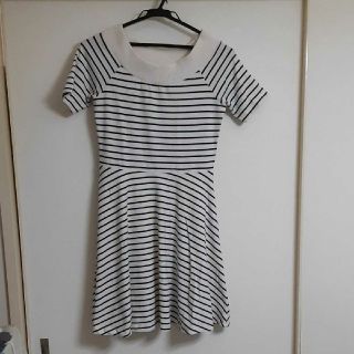 ミニマム(MINIMUM)の【美品】ワールド　minimum　minimum　ミニマム　ボーダーワンピース(ひざ丈ワンピース)