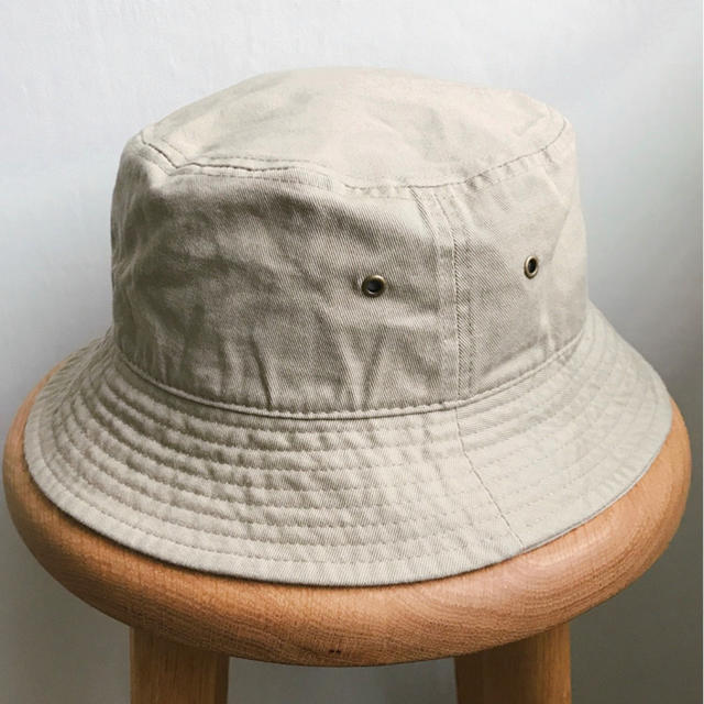 newhattan ニューハッタン バケットハット 帽子 ベージュ S/M レディースの帽子(ハット)の商品写真