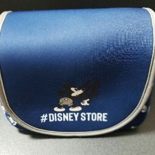 ディズニー(Disney)の【新品・未使用】ディズニーストア　ミッキー　カメラバッグ(ケース/バッグ)