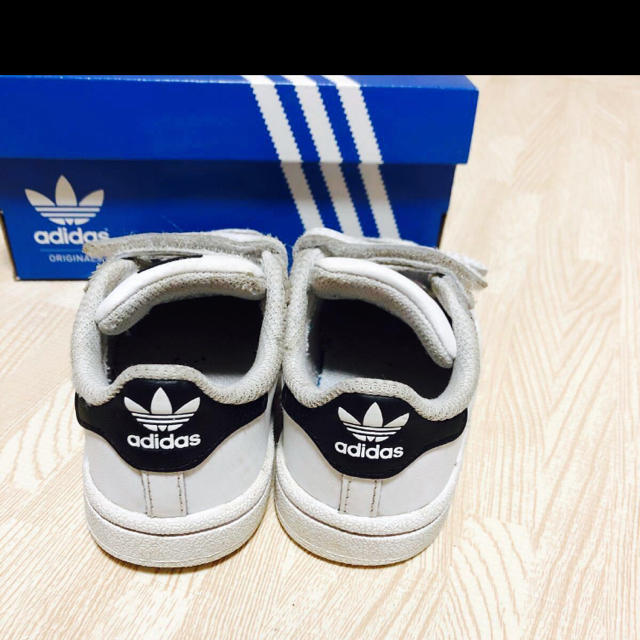 adidas(アディダス)のadidas original superstar 13㎝ キッズ/ベビー/マタニティのベビー靴/シューズ(~14cm)(スニーカー)の商品写真