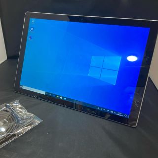 マイクロソフト(Microsoft)のSurface Pro 5 (1796)(2017)(ノートPC)