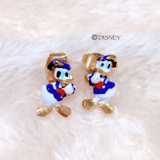 ドナルドダック(ドナルドダック)の【©️DISNEY】極小ドナルドピアス　ドナルドダック　美品　DISNEY(ピアス)