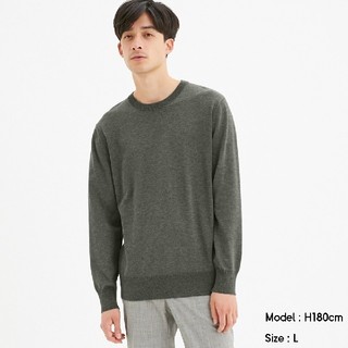 ジーユー(GU)のGU　新品タグ付きクルーネックセーター(ニット/セーター)