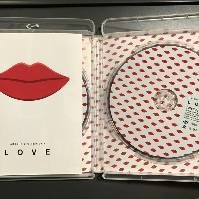 嵐(アラシ)の嵐　Loveコンサート Blu-ray  エンタメ/ホビーのDVD/ブルーレイ(ミュージック)の商品写真