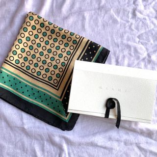 マルニ(Marni)の【トアさま】MARNI シルクドットスカーフ グリーン (包装あり)(バンダナ/スカーフ)