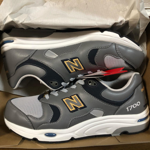 送料無料 28cm 新品未使用 復刻 New Balance CM1700NJ