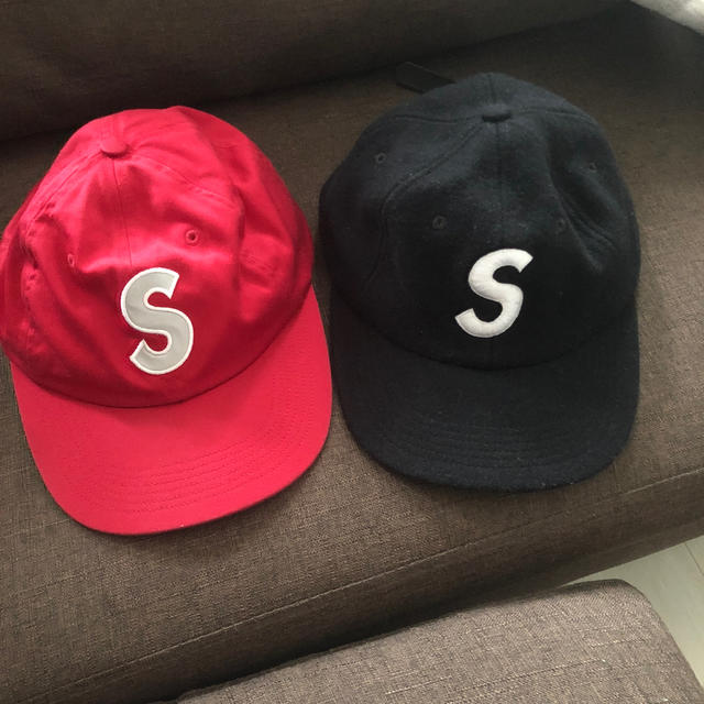 Supreme(シュプリーム)のシュプリーム  エスロゴ　キャップ　セット メンズの帽子(キャップ)の商品写真