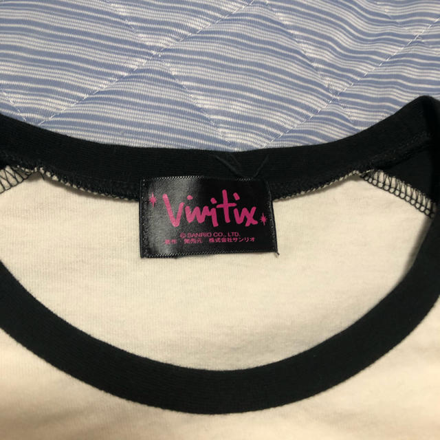 サンリオ(サンリオ)のVivitix　ハローキティ Tシャツ レディースのトップス(Tシャツ(半袖/袖なし))の商品写真