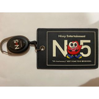 トリプルエー(AAA)のnissy プレミアム カードケース パスケース、限定缶バッチ(アイドルグッズ)