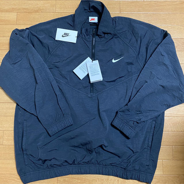 STÜSSY / NIKE WINDRUNNER