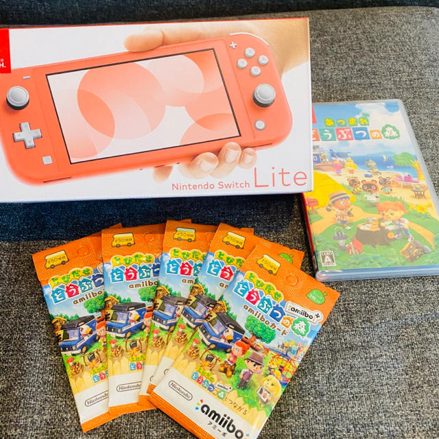 ライトSwitch lite コーラルピンクどうぶつの森 ソフト amiiboカード