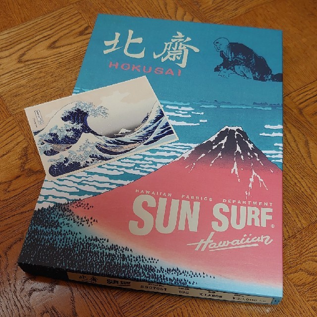 Sun Surf(サンサーフ)の専用 SUN SURF サンサーフ スペシャル  葛飾北斎　"神奈川沖波裏" メンズのトップス(シャツ)の商品写真