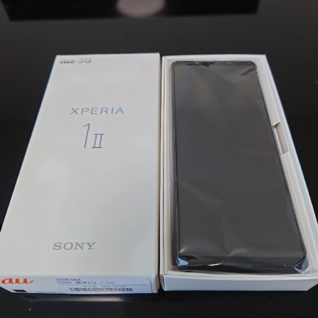 Xperia(エクスペリア)のXPERIA1Ⅱ（au版）SOG01 ブラック　SIMフリー　新古品 スマホ/家電/カメラのスマートフォン/携帯電話(スマートフォン本体)の商品写真