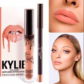 カイリーコスメティックス(Kylie Cosmetics)の★正規品お探しの方★Kylie★Dirty Peach ★セット(口紅)