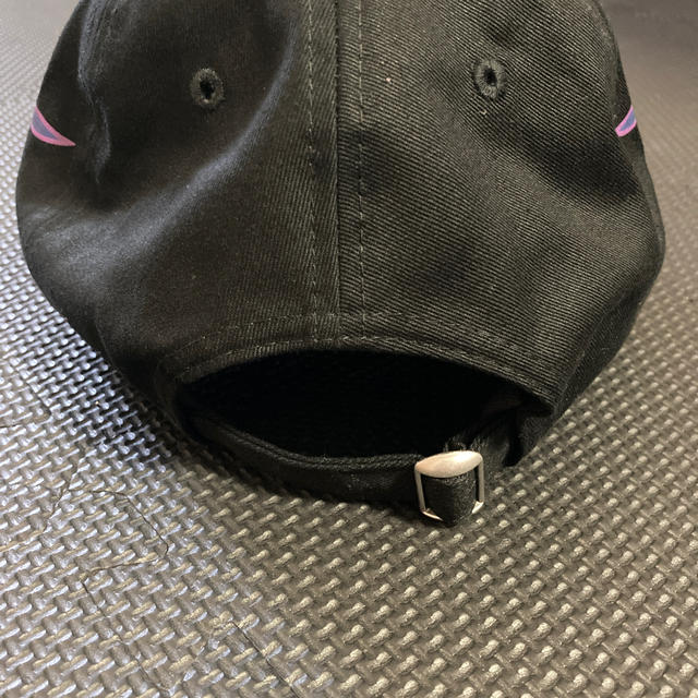 NEW ERA(ニューエラー)のNEWERA ファイヤーパターン アジャスター キャップ フリーサイズ メンズの帽子(キャップ)の商品写真