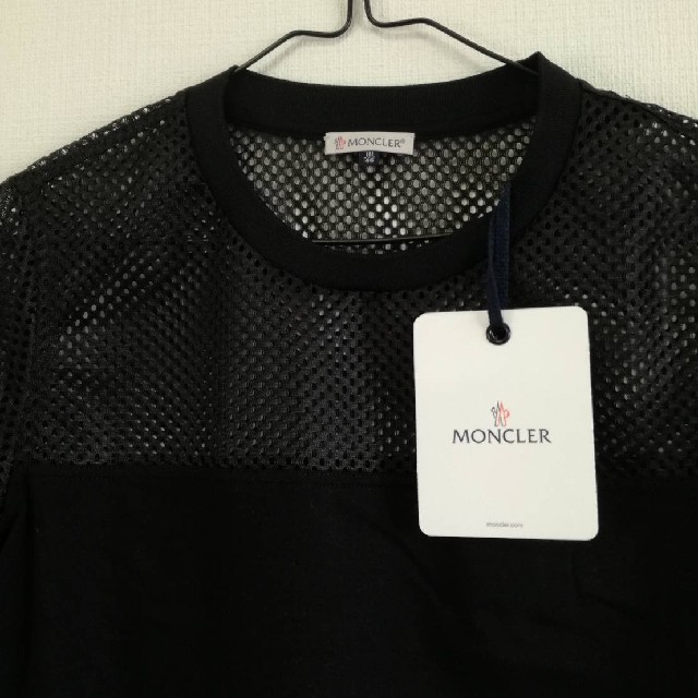 MONCLER(モンクレール)のMoncler 新品 ワンピース レディースのワンピース(ミニワンピース)の商品写真