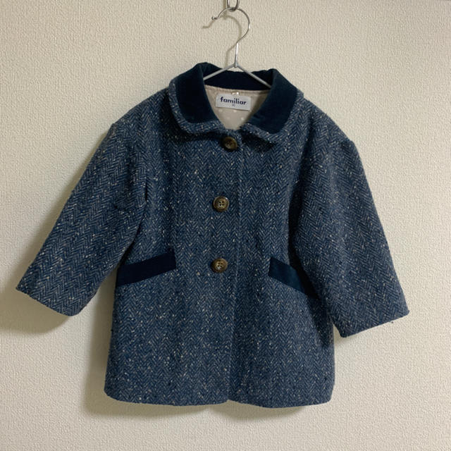 familiar(ファミリア)のFamiliar ジャケット　コート　90 キッズ/ベビー/マタニティのキッズ服女の子用(90cm~)(コート)の商品写真