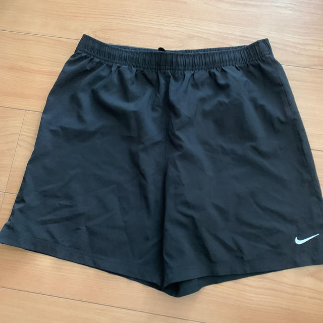 NIKE(ナイキ)のNIKE ナイキ  ジュニア キッズ　160サイズ　トレーニングパンツ　ショート スポーツ/アウトドアのサッカー/フットサル(ウェア)の商品写真