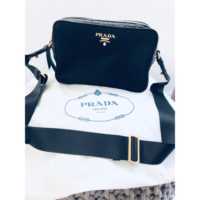 本物 PRADA バッグ ショルダー ナイロン PRADA - ショルダーバッグ