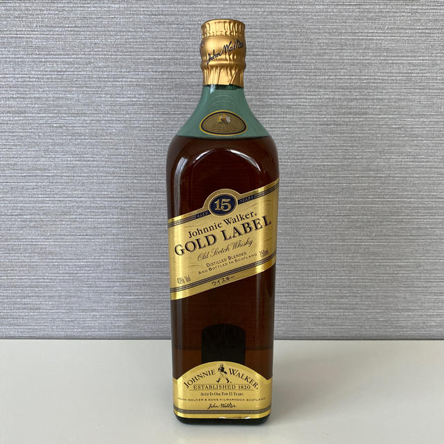 ジョニーウォーカー15年　ゴールドラベル　750ml 食品/飲料/酒の酒(ウイスキー)の商品写真
