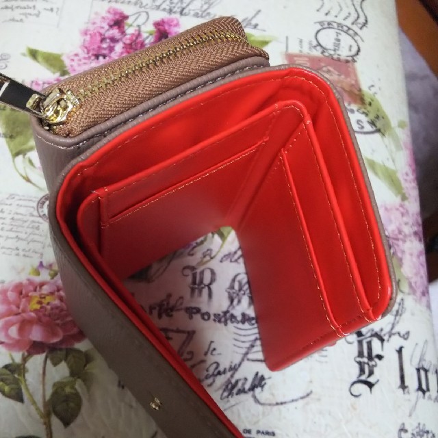 しまむら×miu miu 三つ折り財布☆ レディースのファッション小物(財布)の商品写真