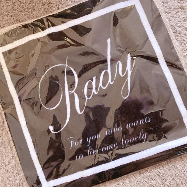 Rady(レディー)のRady🎀ハンドタオル🎀ハンカチ レディースのファッション小物(ハンカチ)の商品写真