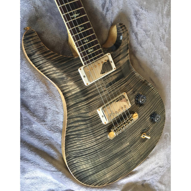 Gibson(ギブソン)の【ほぼ未使用】PRS McCarty Karina 10top 2017  楽器のギター(エレキギター)の商品写真