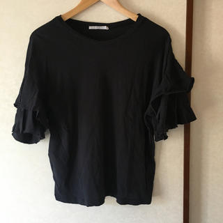 ケービーエフ(KBF)のKBF 袖フリルTシャツ　ブラック(Tシャツ(半袖/袖なし))