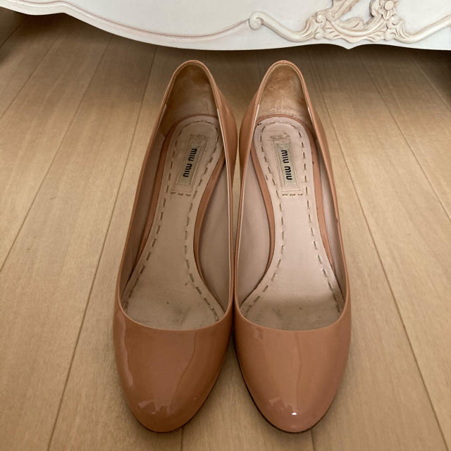 miumiu(ミュウミュウ)のmiumiu ミュウミュウ　パンプス レディースの靴/シューズ(ハイヒール/パンプス)の商品写真