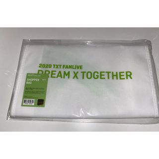 ボウダンショウネンダン(防弾少年団(BTS))のTXT グッズ ショッパーバック 2つ(アイドルグッズ)