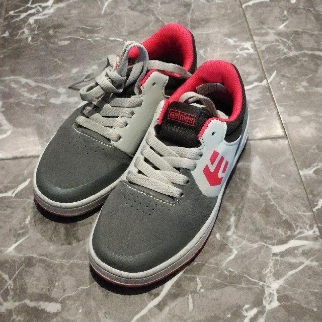 etnies(エトニーズ)のmパパ様専用★etnies★キッズ　スニーカー　20cm キッズ/ベビー/マタニティのキッズ靴/シューズ(15cm~)(スニーカー)の商品写真